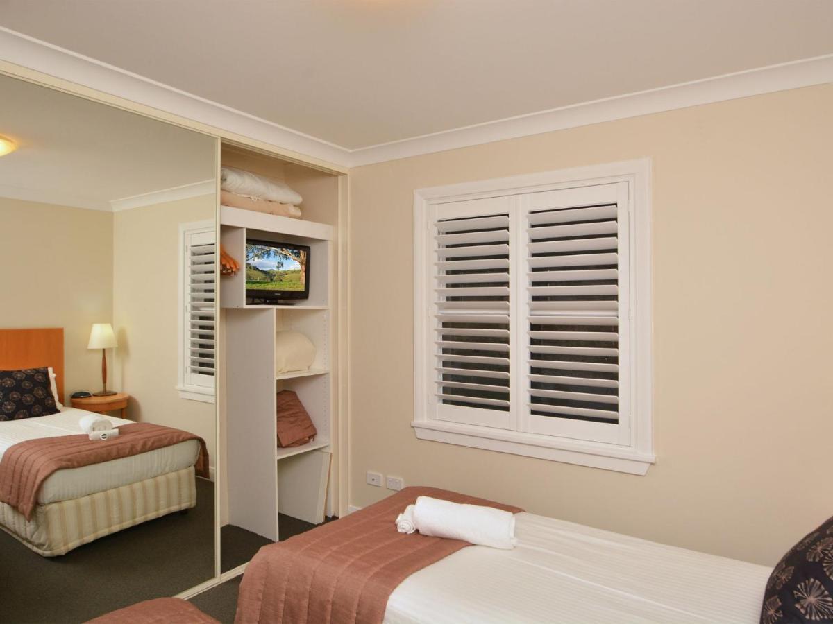 Villa 3Br De Saran Villa Located Within Cypress Lakes Resort Pokolbin Luaran gambar